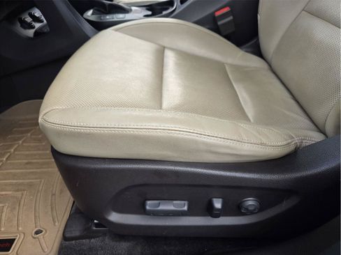 Used 2018 Hyundai Santa Fe FWD image 29