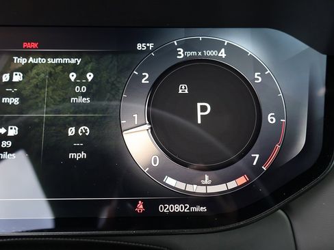 Used 2023 Land Rover Range Rover SE image 48