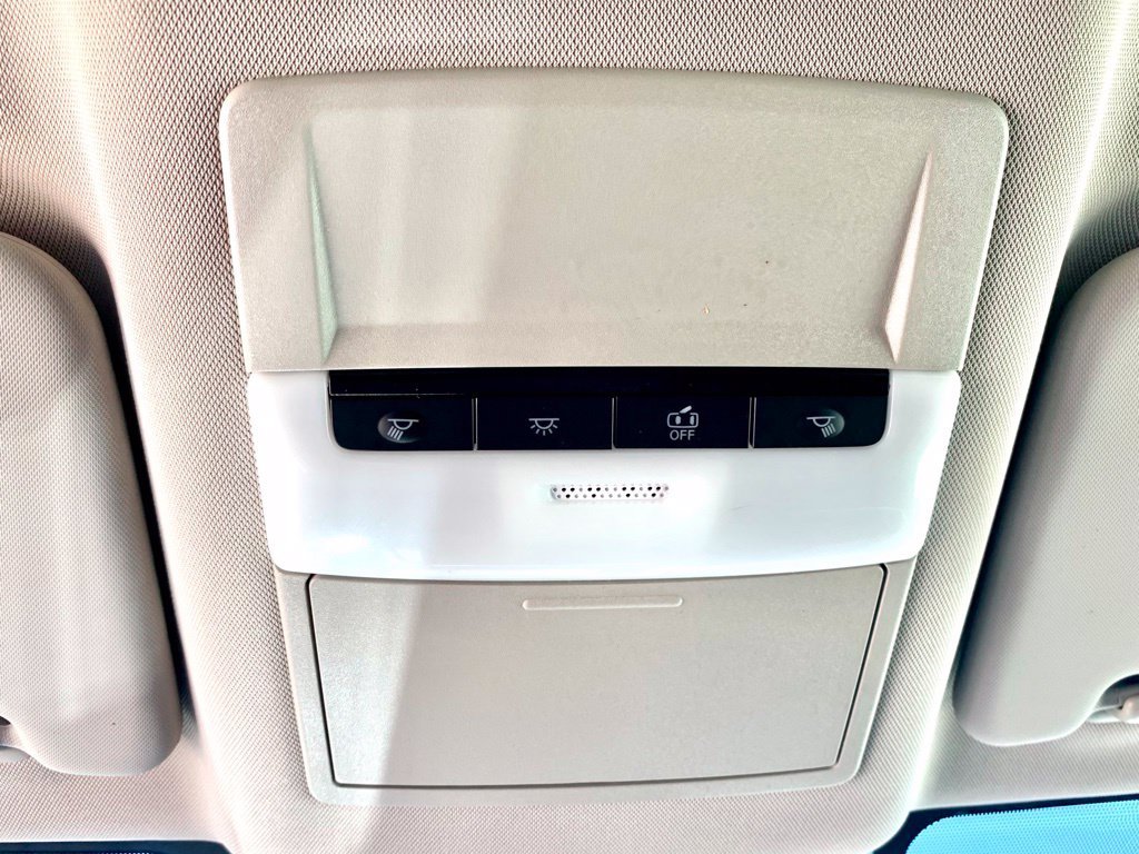 Used 2026 Nissan Rogue S FWD image 39