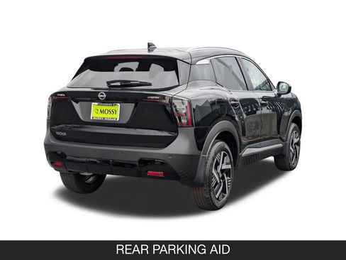 New 2026 Nissan Kicks SV w/ SV Premium Package FWD image 8