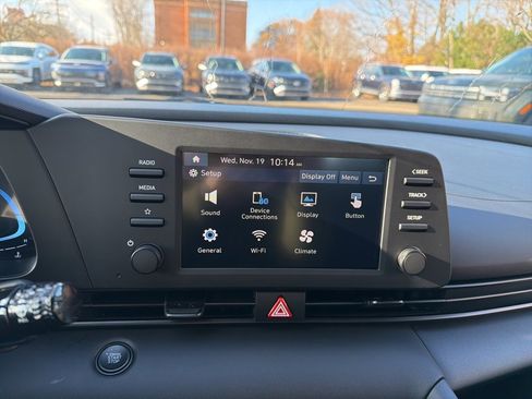 New 2026 Hyundai Elantra Sport image 22