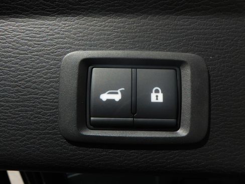 New 2025 Mitsubishi Outlander AWD image 36