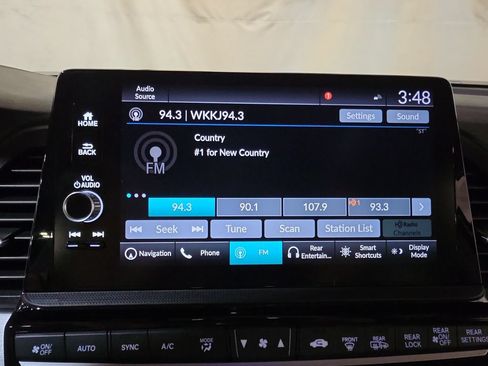 Certified 2025 Honda Odyssey Touring image 12