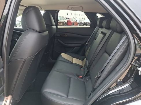 Used 2023 MAZDA CX-30 AWD 2.5 S w/ Select Package image 11