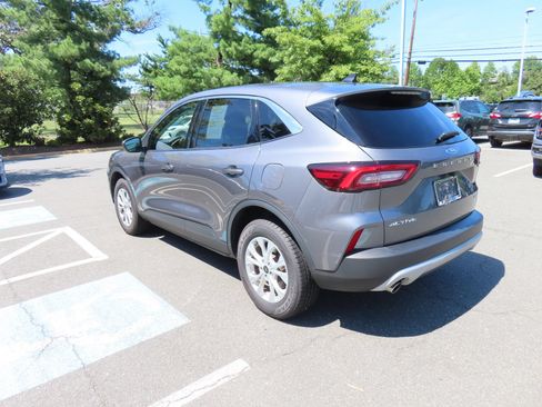 Used 2024 Ford Escape Active AWD/4WD image 7