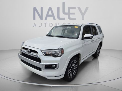 Used 2017 Toyota 4Runner Limited RWD image 1