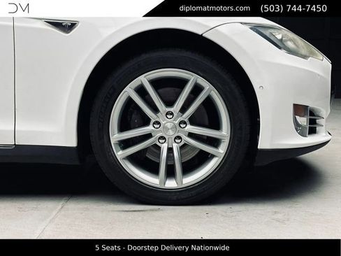Used 2014 Tesla Model S 85 RWD image 39