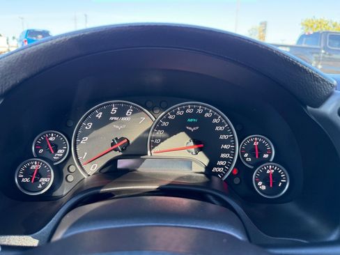 Used 2007 Chevrolet Corvette Coupe image 25