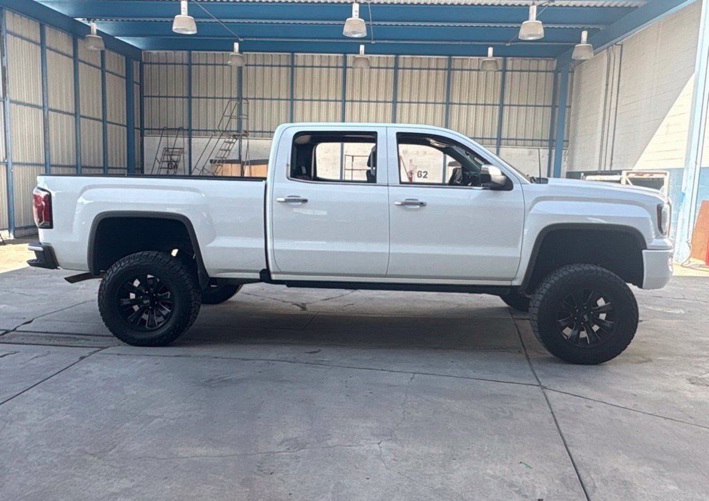 Used 2016 GMC Sierra 1500 SLE w/ All-Terrain Package AWD/4WD image 2