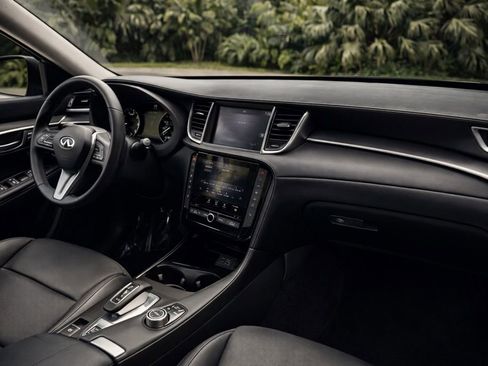 Used 2023 INFINITI QX50 Luxe image 27