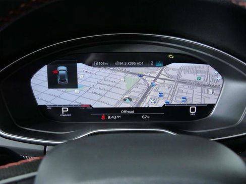 Used 2023 Audi SQ5 Prestige w/ Prestige Package AWD/4WD image 25