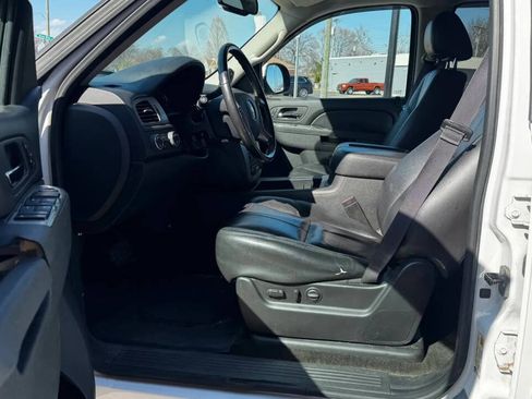 Used 2013 Chevrolet Tahoe LT AWD/4WD image 8
