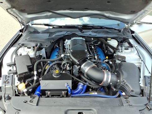 Used 2015 Ford Mustang GT Premium w/ GT Performance Package RWD image 11