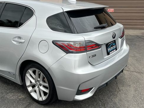 Used 2016 Lexus CT 200h FWD image 14