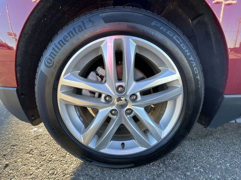 Used 2020 Chevrolet Equinox Premier image 34