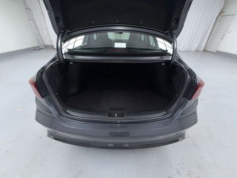 Used 2022 Kia Forte LXS FWD image 12