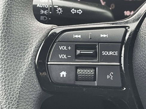 Used 2025 Honda Civic LX image 22
