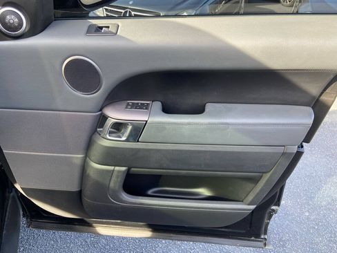 Used 2014 Land Rover Range Rover Sport HSE AWD/4WD image 30