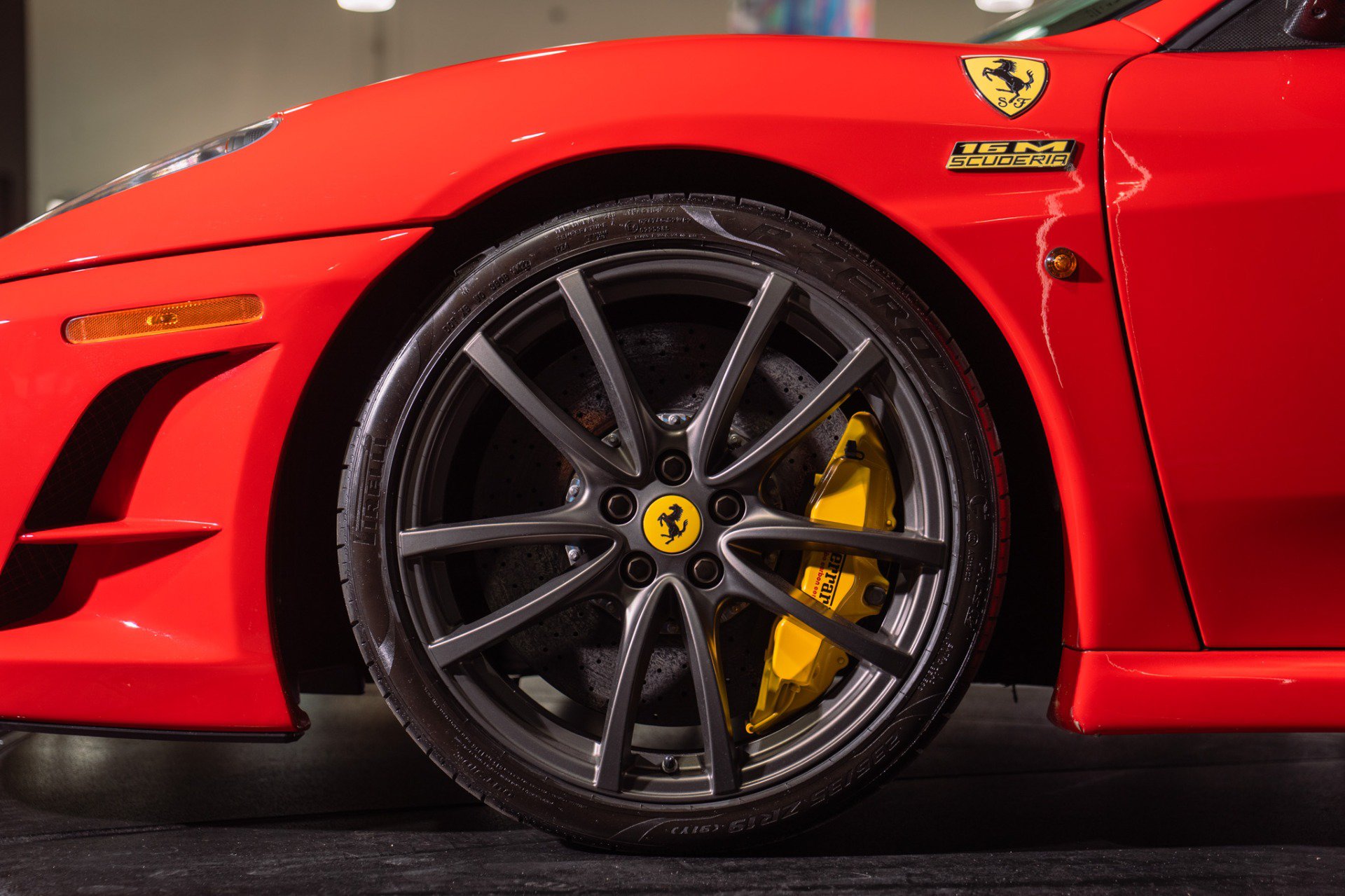 Used 2009 Ferrari F430 Scuderia RWD image 18