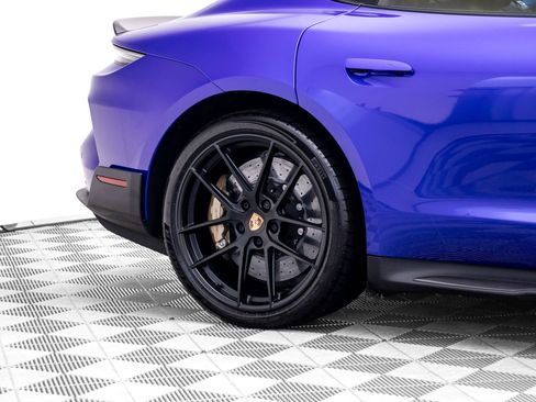 Certified 2025 Porsche Taycan Turbo GT AWD/4WD image 39