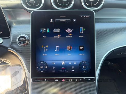 Certified 2024 Mercedes-Benz GLC 300 image 17