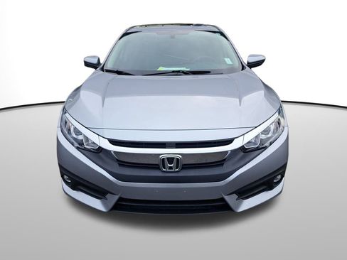 Used 2016 Honda Civic EX image 9