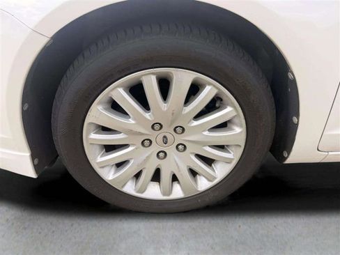 Used 2011 Ford Fusion Hybrid image 13