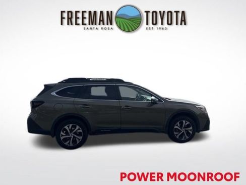 Used 2021 Subaru Outback Touring XT AWD/4WD image 4