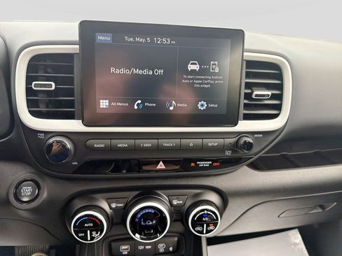 Certified 2026 Hyundai Venue SEL FWD image 23