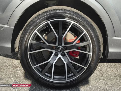 Used 2019 Audi Q8 Premium Plus w/ Premium Plus image 11