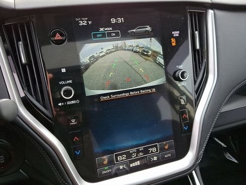 Used 2021 Subaru Outback Premium image 18