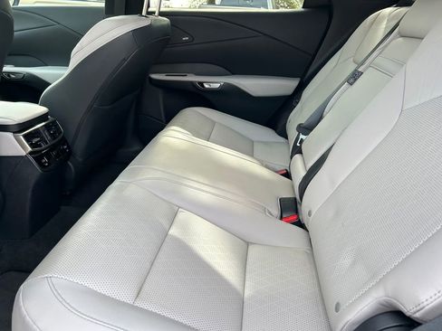 Used 2023 Lexus RX 350 w/ Accessory Package (P3) image 15