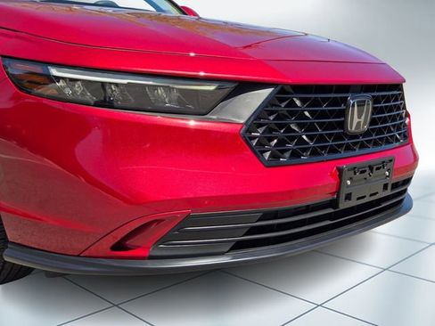 Used 2023 Honda Accord EX image 2