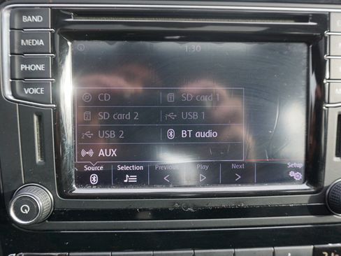 Used 2017 Volkswagen Passat 1.8T SE image 23