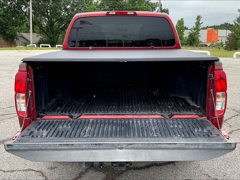 Used 2018 Nissan Frontier Desert Runner RWD image 29