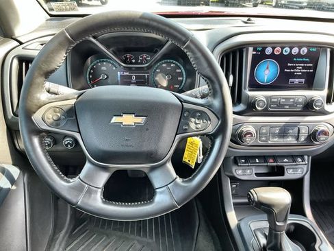 Used 2018 Chevrolet Colorado Z71 AWD/4WD image 12