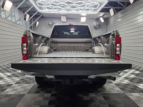Used 2022 Ford F350 XLT w/ FX4 Off-Road Package AWD/4WD image 11