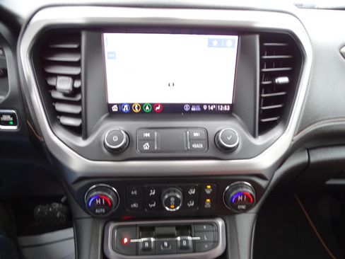 Used 2020 GMC Acadia AT4 w/ GMC Pro Grade Package image 25