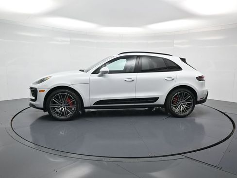 Certified 2026 Porsche Macan S image 2