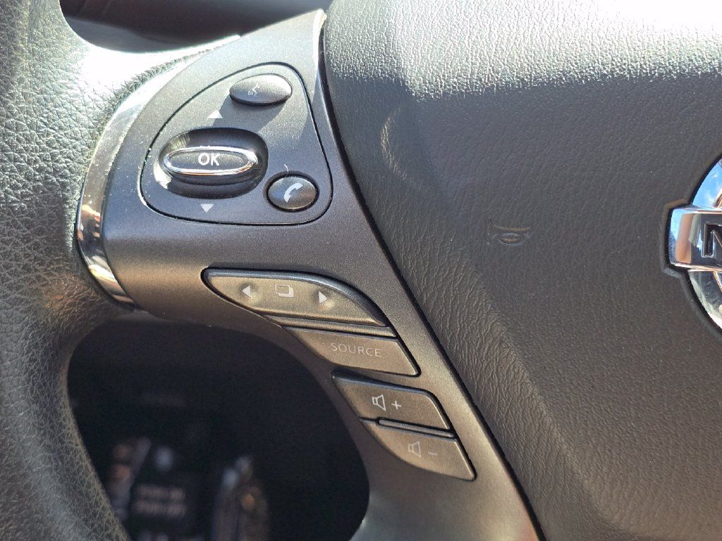 Used 2022 Nissan Murano S AWD/4WD image 8