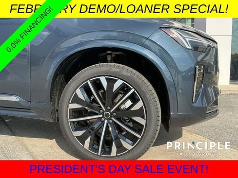 New 2026 Volvo XC90 B5 Plus w/ Protection Package Premier image 12