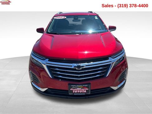Used 2023 Chevrolet Equinox Premier AWD/4WD image 10
