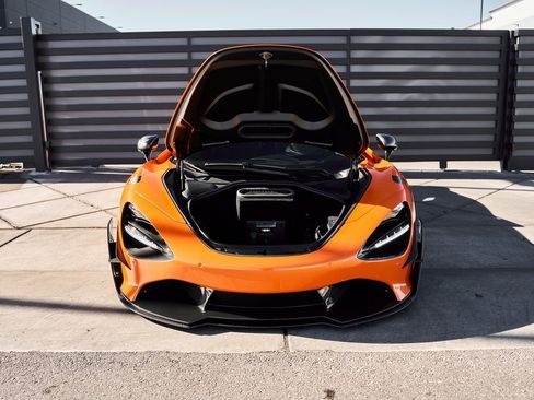 Used 2024 McLaren 750S image 22