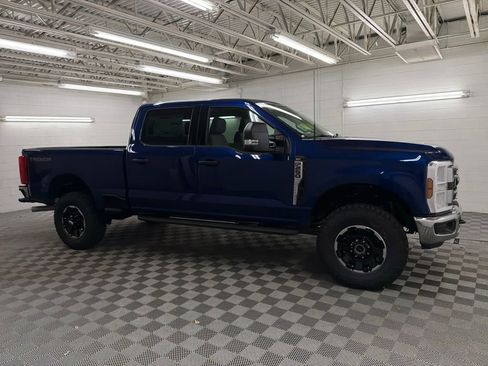New 2026 Ford F250 XLT w/ Tremor Off-Road Package AWD/4WD image 2