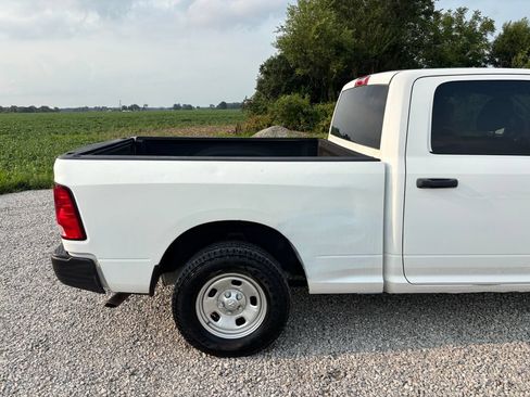 Used 2019 RAM 1500 Tradesman AWD/4WD image 18