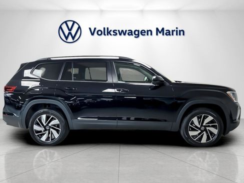New 2026 Volkswagen Atlas SE image 6