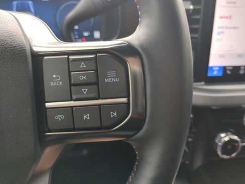 Used 2024 Ford F250 Platinum image 23