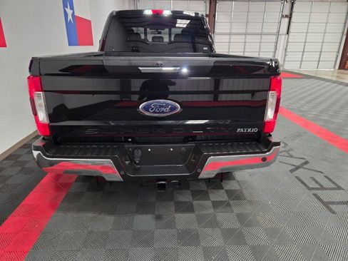 Used 2017 Ford F250 Lariat w/ Lariat Value Package image 27