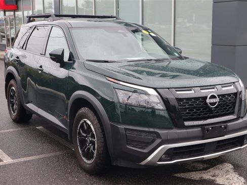 Certified 2023 Nissan Pathfinder Rock Creek image 2