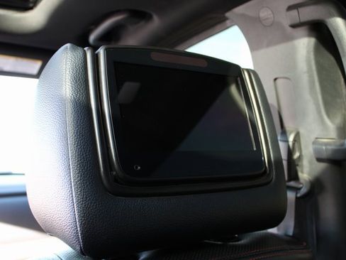 Used 2021 Nissan Titan PRO-4X w/ Pro-4x Convenience Package image 29